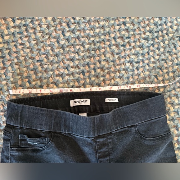 Nine West Black Heidi Pull-On Straight Jean sz 12 - Picture 4 of 7